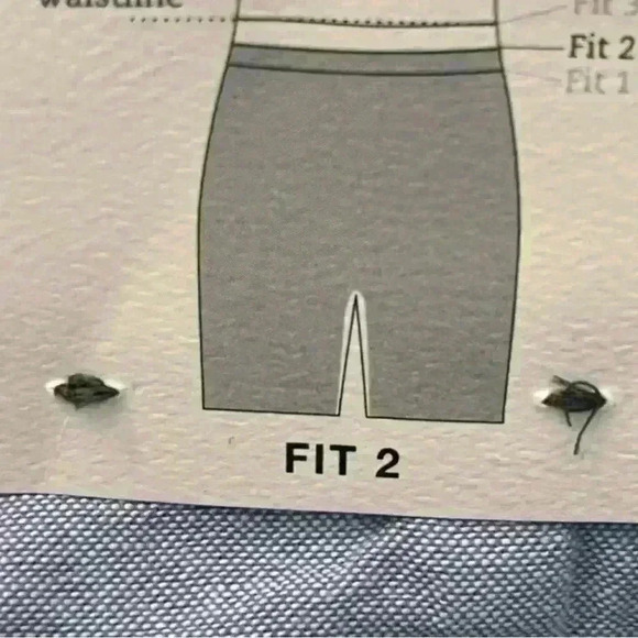 Lands’ End Women’s Fit 2 7” Chino Short in Navy Size 4 - Picture 10 of 10